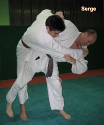 HARAI-GOSHI DE Serge